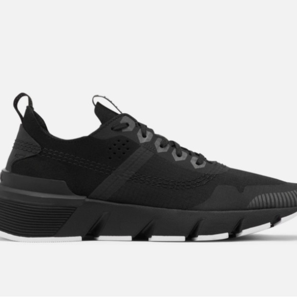 SOREL WOMEN'S KINETIC RUSH RIPSTOP SNEAKER: size